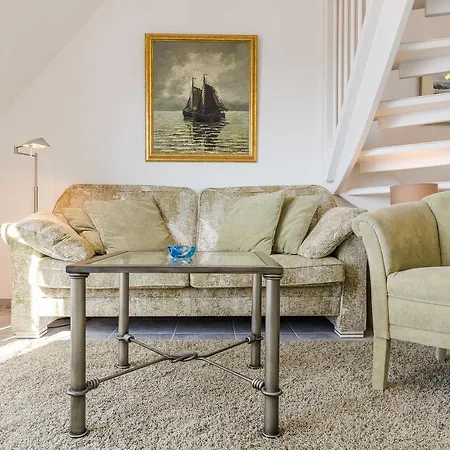 Appartement Feriendomizil App 8 *